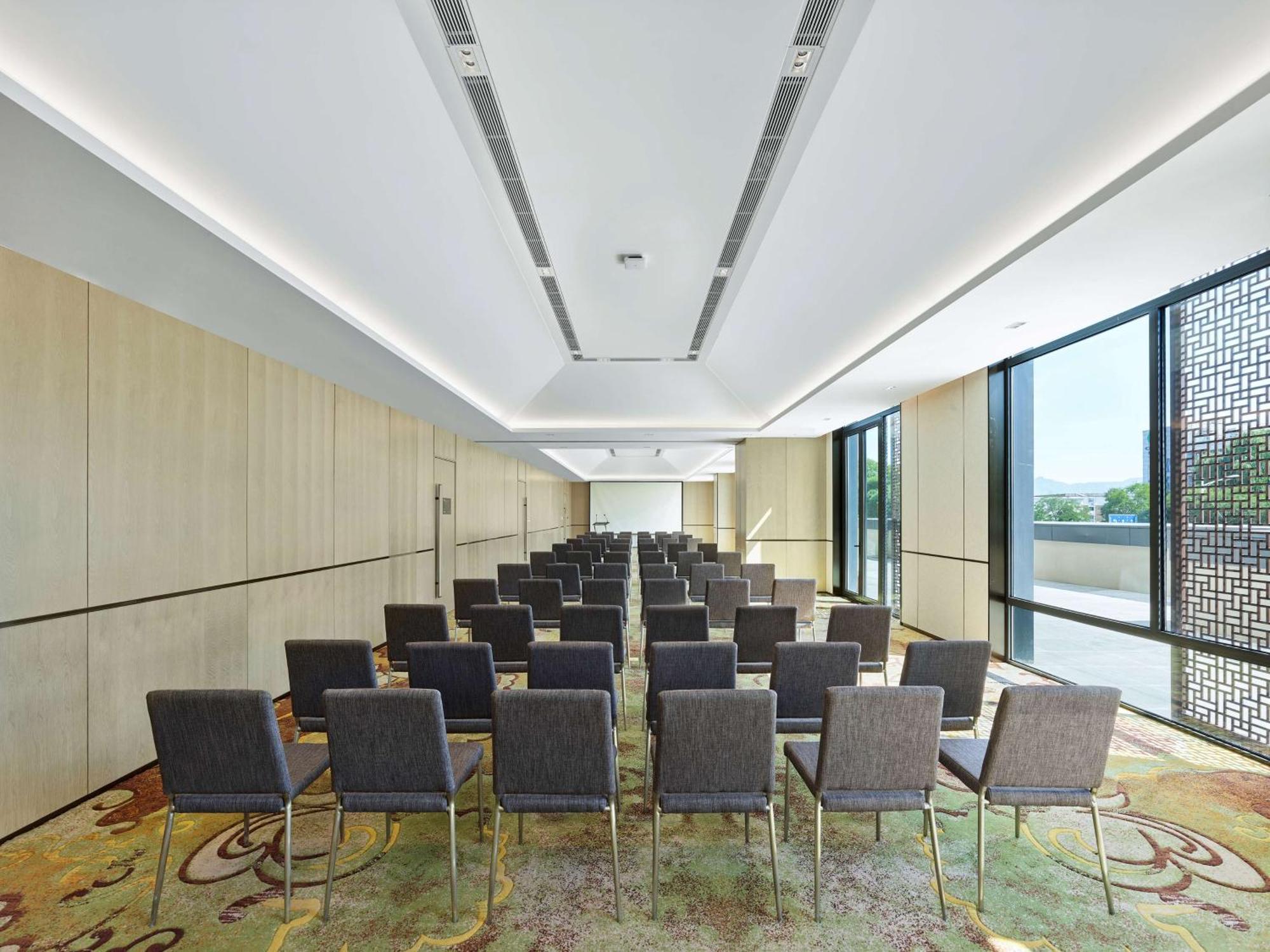 Doubletree By Hilton Beijing Badaling Hotel Yanqing Eksteriør billede